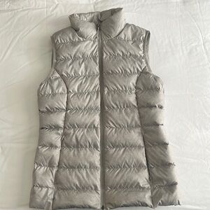Eddie Bauer XS down vest
